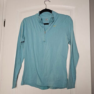 Nike medium aqua running long sleeve pullover